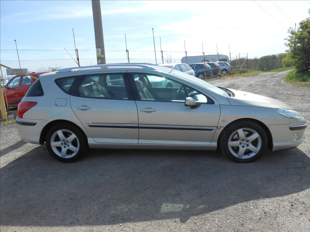 Peugeot 407 Kombi 2,2 l 120 kw