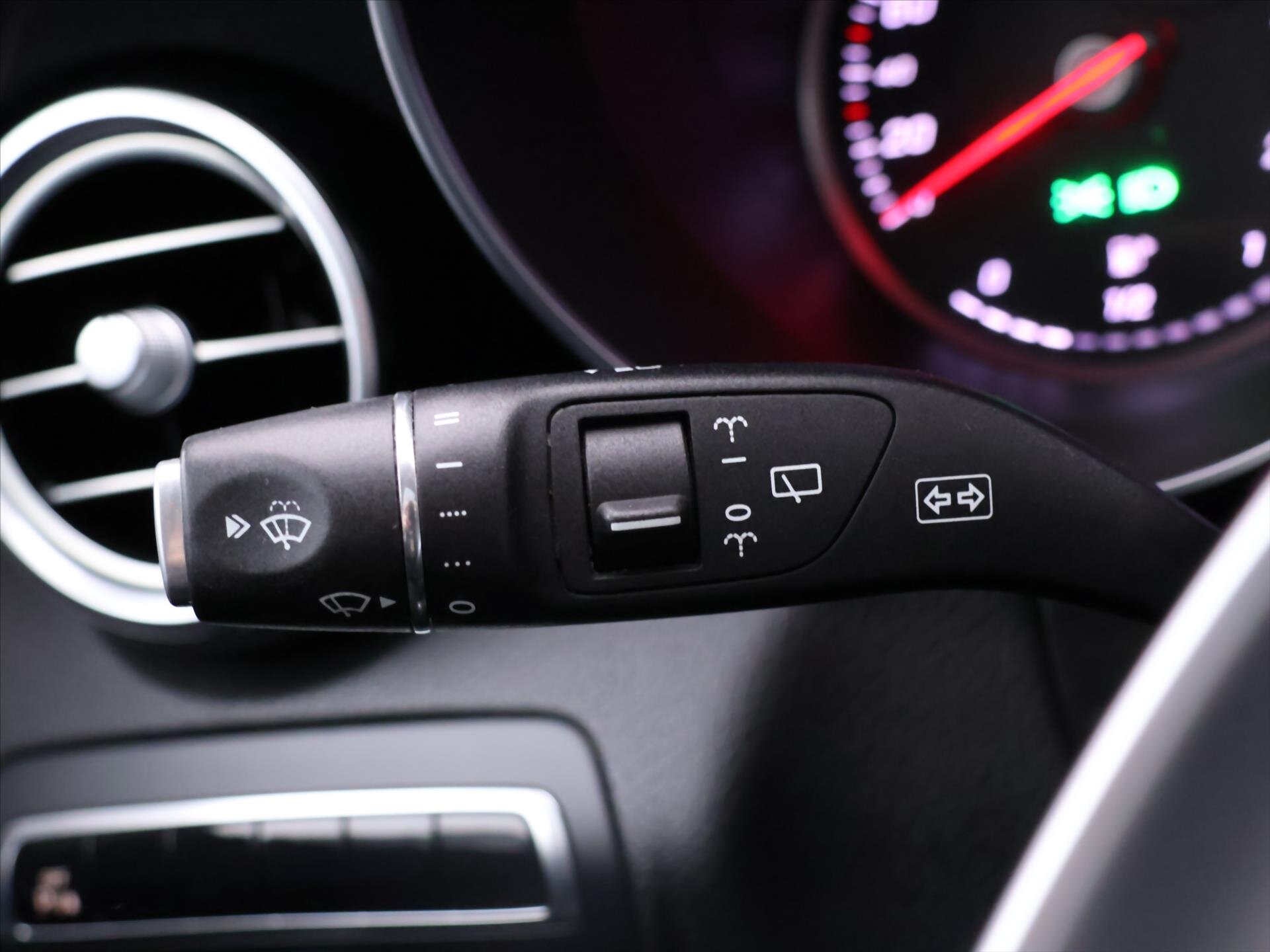 Mercedes-Benz GLC SUV / Terénní 2,1 l 150 kw