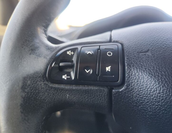 KIA Sportage SUV / Terénní 2,0 l 100 kw