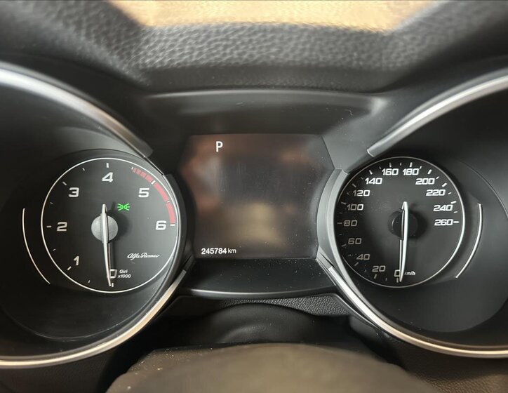 Alfa Romeo Stelvio SUV 2,1 l 154 kw