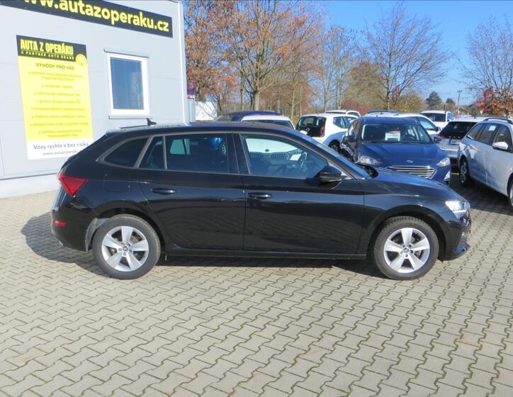 Škoda Scala 9