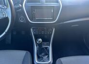 Suzuki SX4 S-Cross 12
