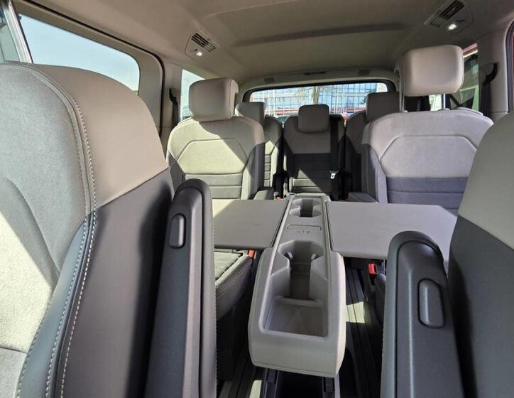 Volkswagen Multivan VAN-Minibus 2,0 l 110 kw