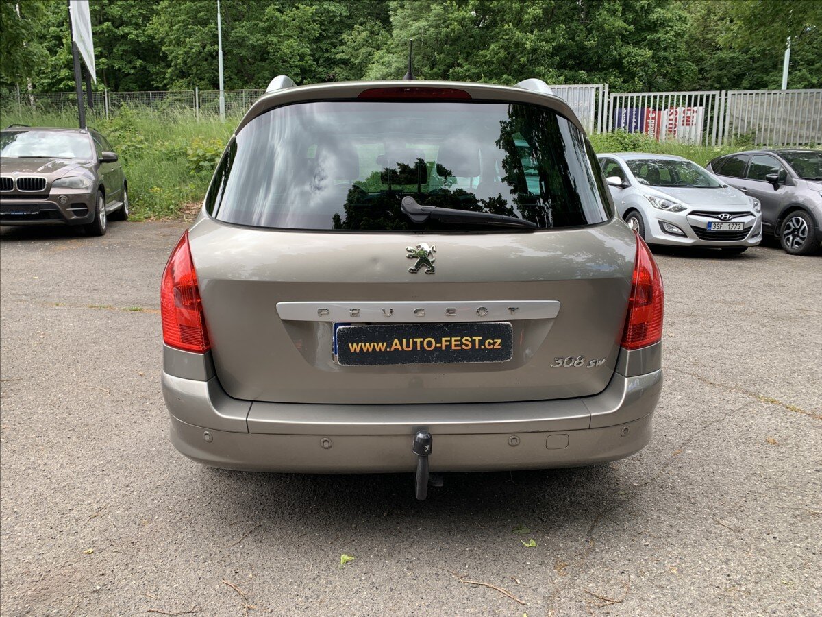 Peugeot 308 Kombi 1,6 l 82 kw