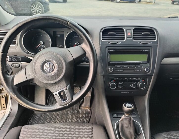 Volkswagen Golf Kombi 1,6 l 75 kw