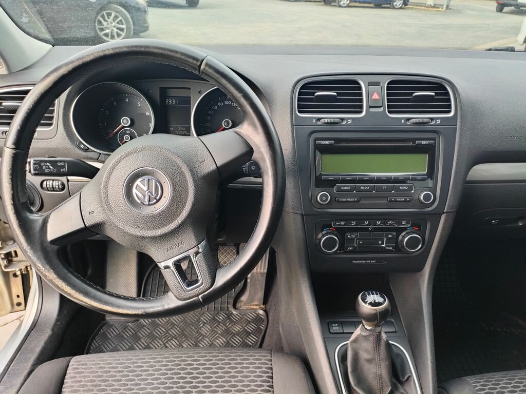 Volkswagen Golf Kombi 1,6 l 75 kw