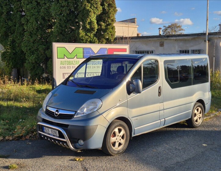 Opel Vivaro Kombi 2,5 l 107 kw