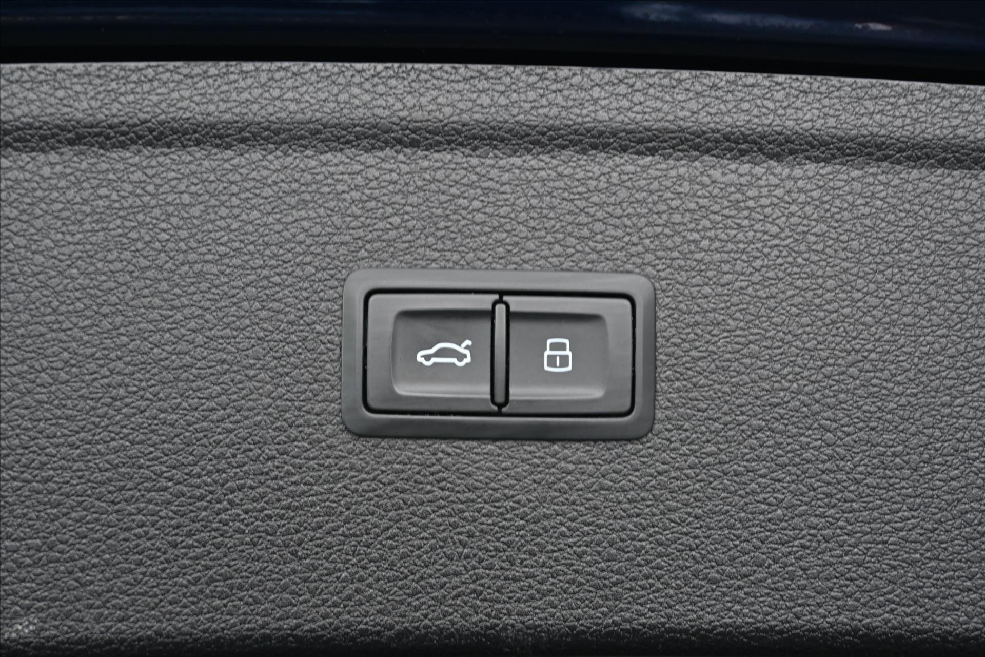 Audi Q5 SUV 2,0 l 140 kw