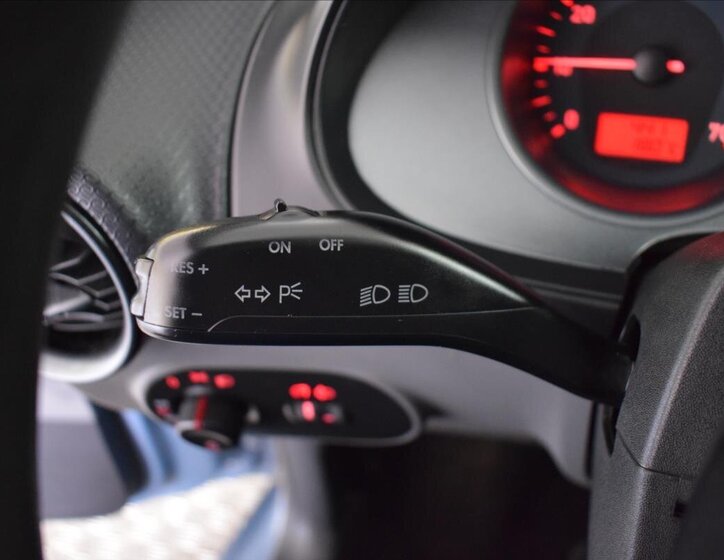 Seat Ibiza Hatchback 1,4 l 63 kw