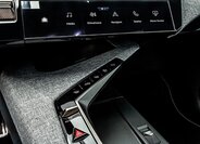 Peugeot 5008 SUV 1,2 l 107 kw