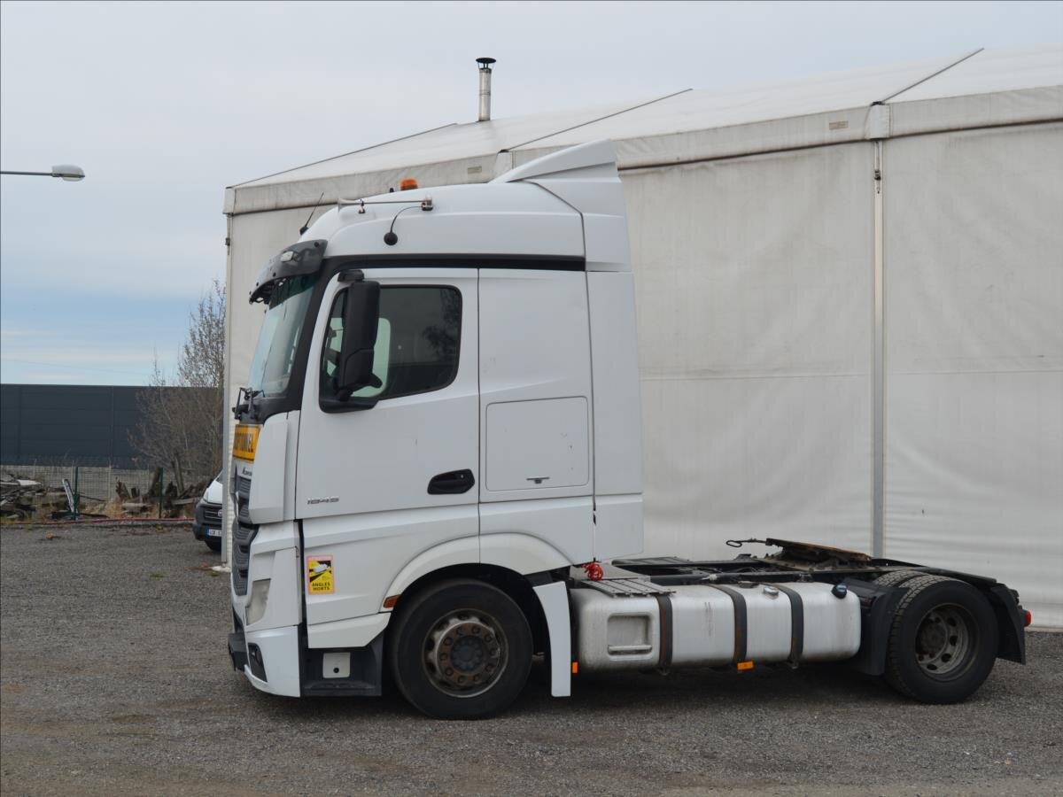 Mercedes-Benz Ostatní Ostatní 0,0 330 kw