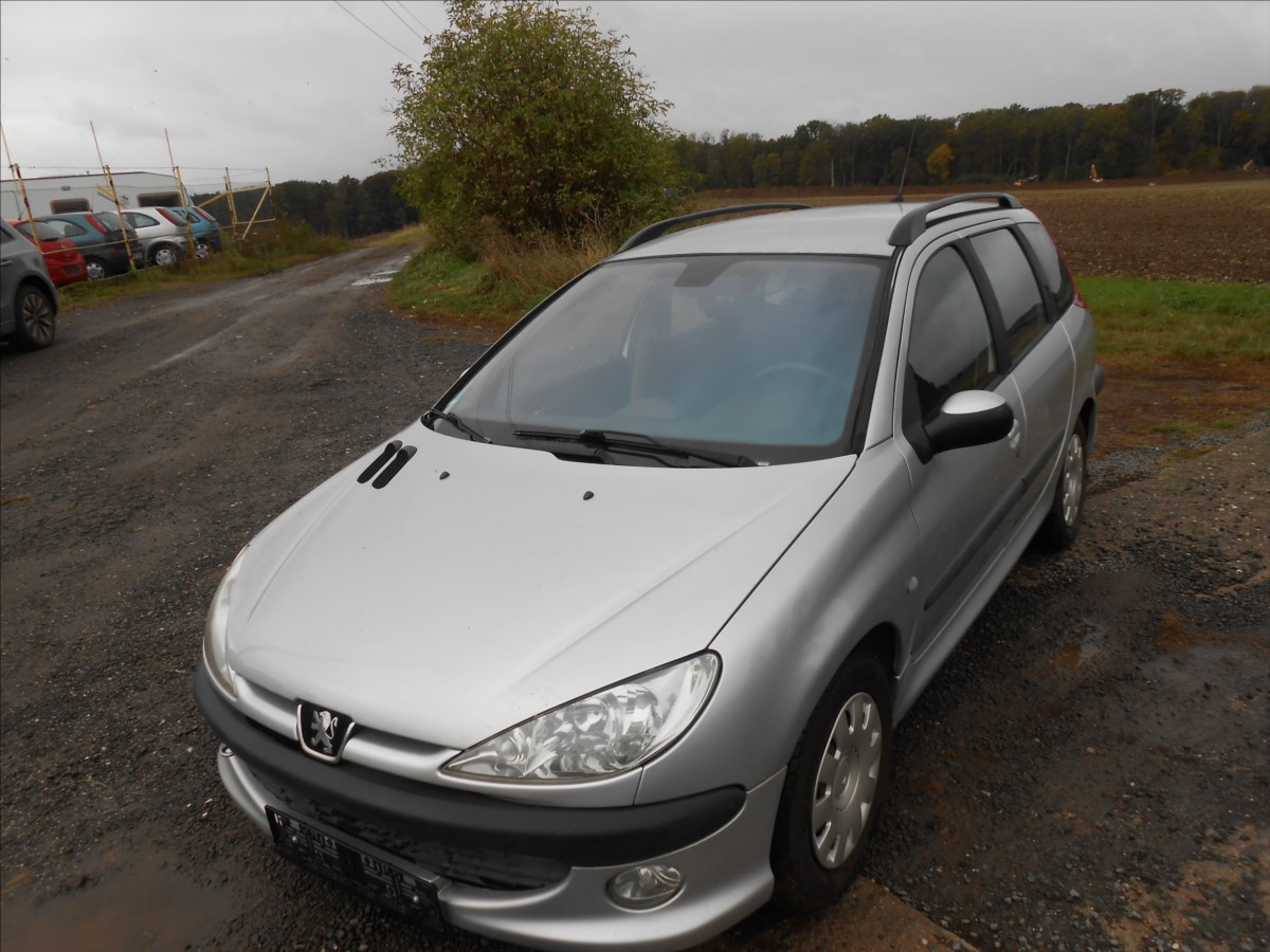 Peugeot 206