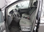Volkswagen Touran 23