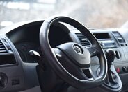 Volkswagen Transporter 13