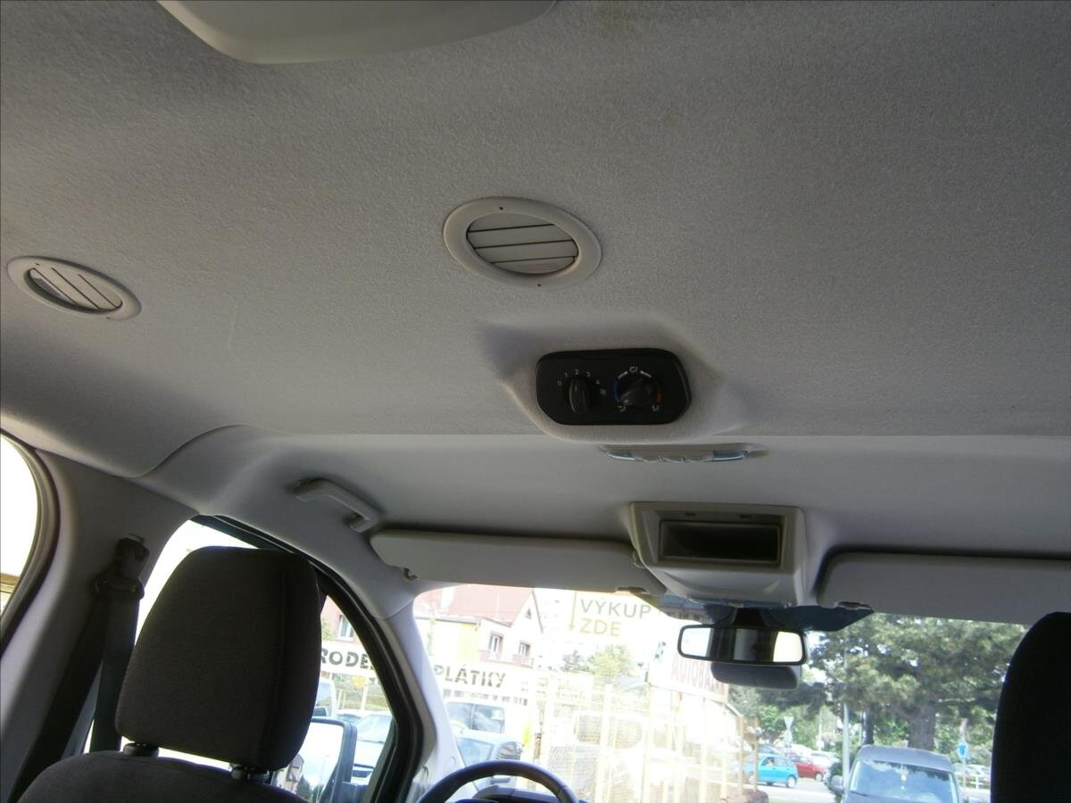 Ford Transit Custom Kombi 2,2 l 114 kw