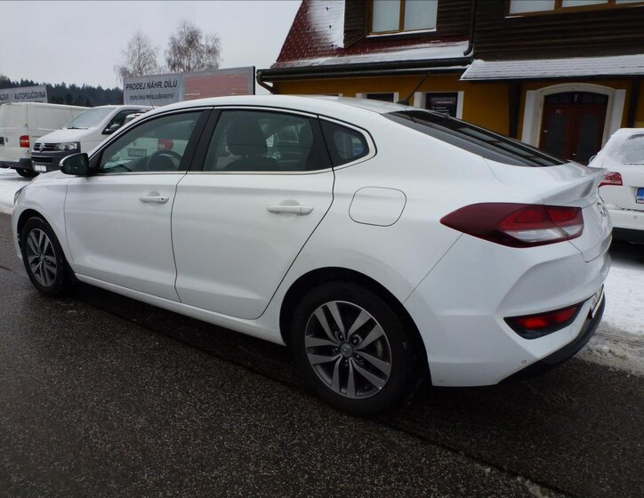 Hyundai i30 12