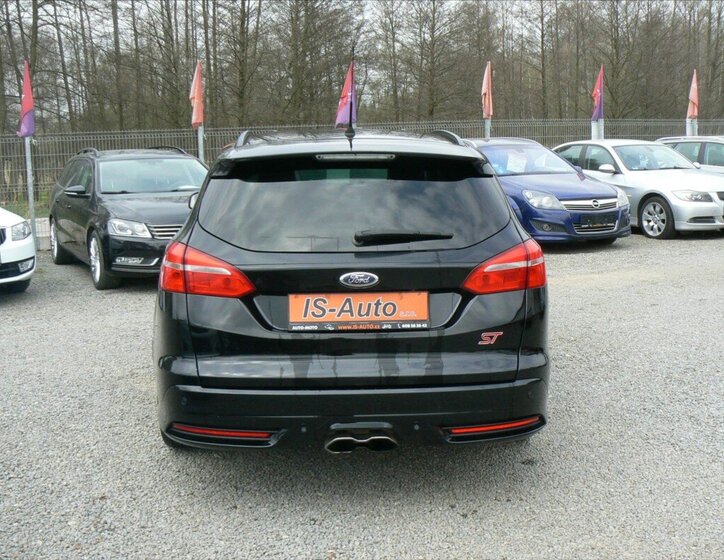 Ford Focus Kombi 2,0 l 184 kw