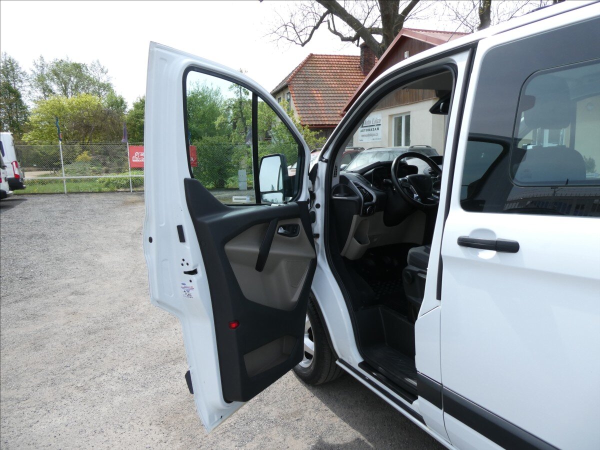 Ford Tourneo Custom Ostatní 2,0 l 96 kw