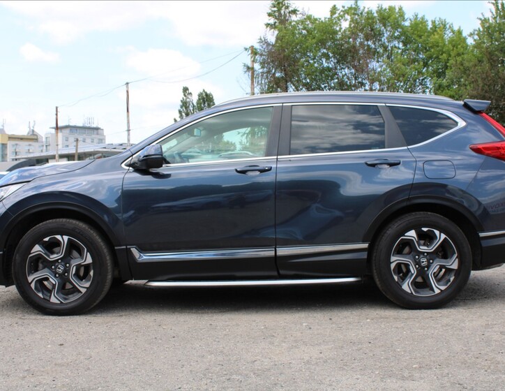 Honda CR-V 8