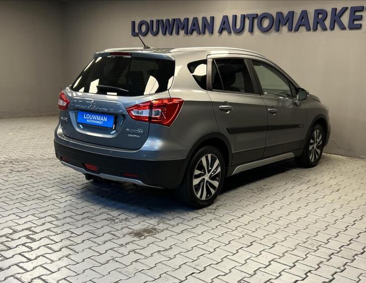 Suzuki SX4 S-Cross 2