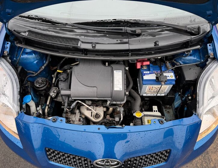 Toyota Yaris Hatchback 998,0 51 kw