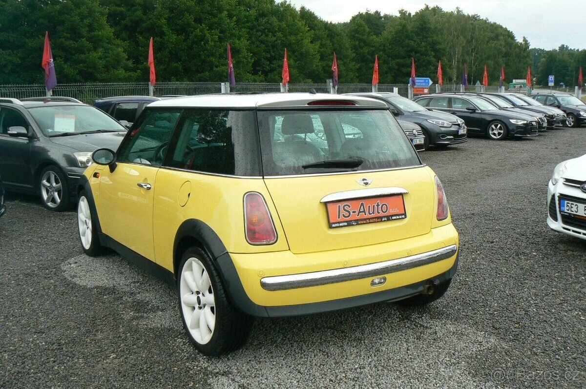 Mini Cooper Hatchback 1,6 l 85 kw