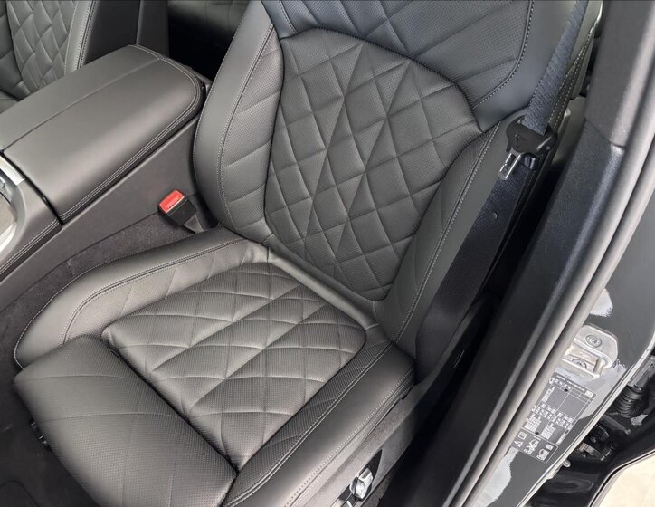 BMW X5 Kombi 3,0 l 210 kw