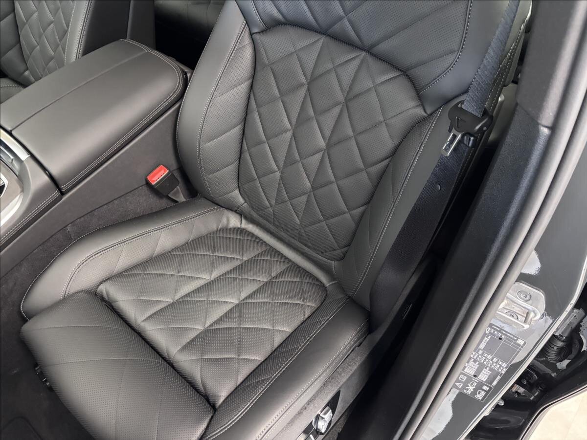 BMW X5 Kombi 3,0 l 210 kw