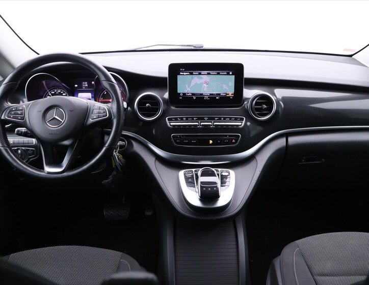 Mercedes-Benz Třídy V 28