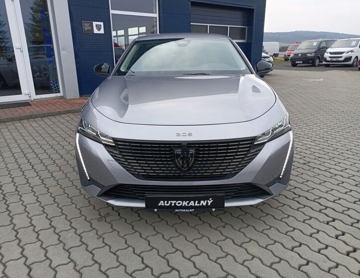 Peugeot 308 Kombi 1,2 l 96 kw