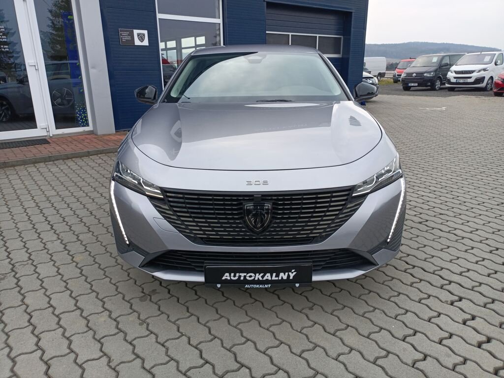 Peugeot 308 Kombi 1,2 l 96 kw