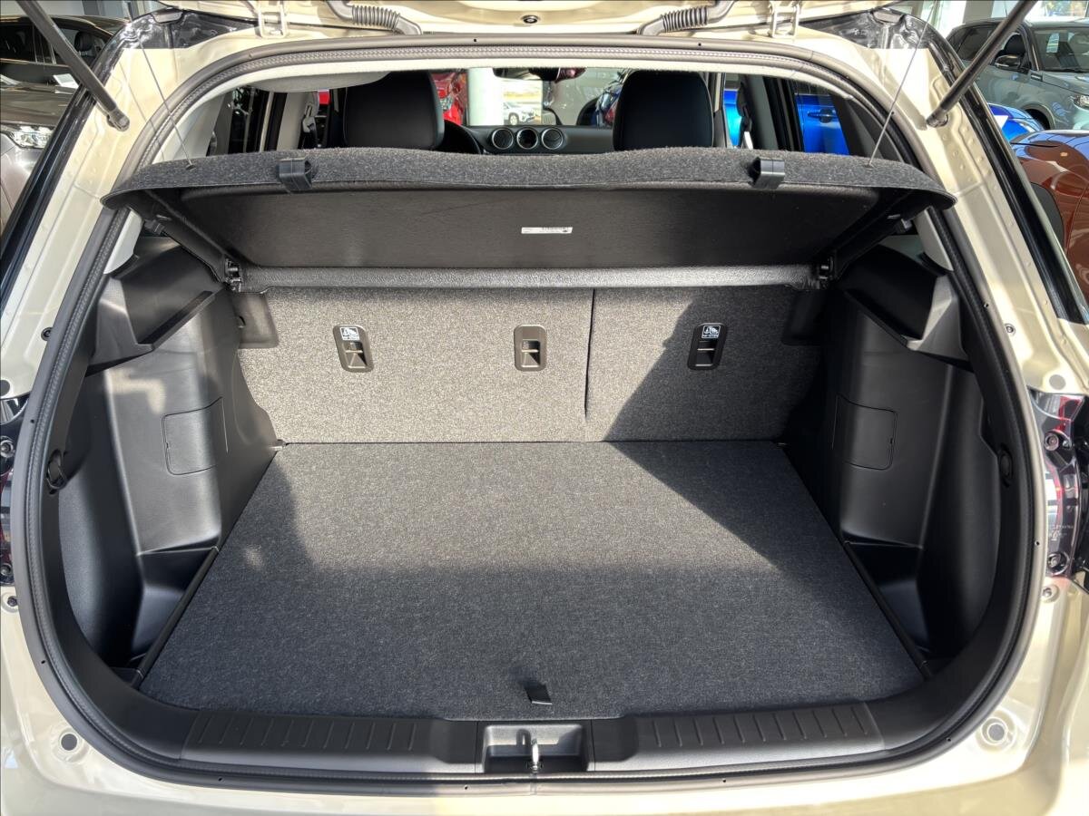 Suzuki Vitara SUV / Terénní 1,4 l 81 kw