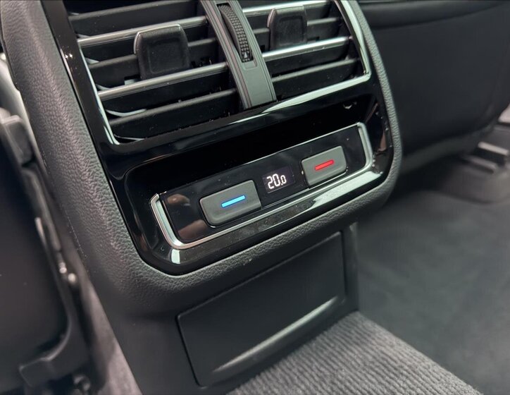 Volkswagen Passat 32