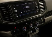 Volkswagen Crafter 8