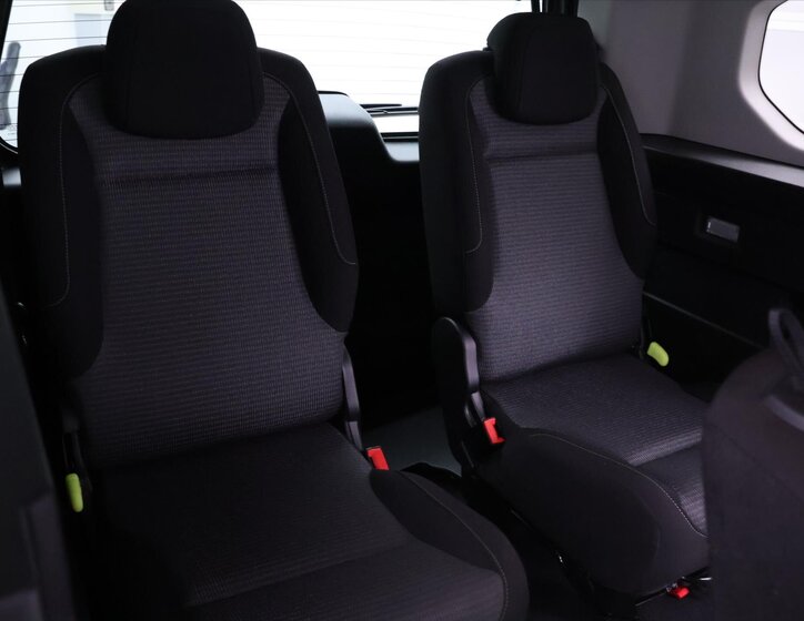 Toyota ProAce City Verso MPV 1,2 l 96 kw