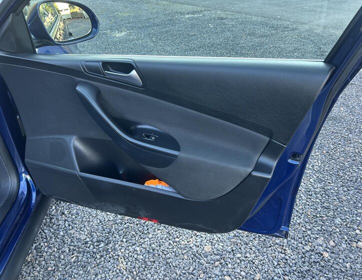 Volkswagen Passat Kombi 2,0 l 81 kw