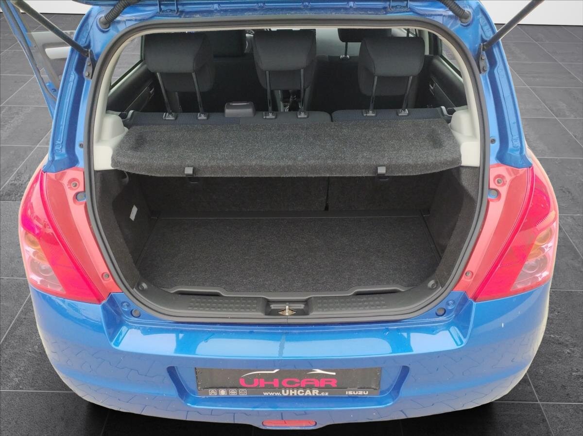 Suzuki Swift Hatchback 1,3 l 68 kw