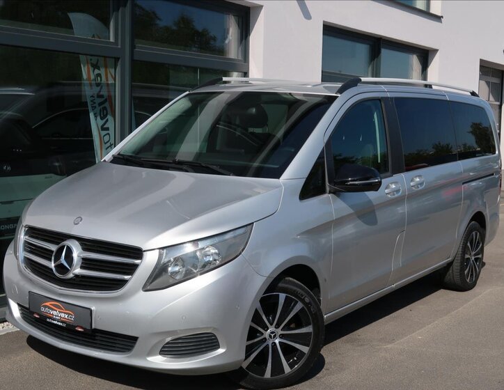 Mercedes-Benz Třídy V 1