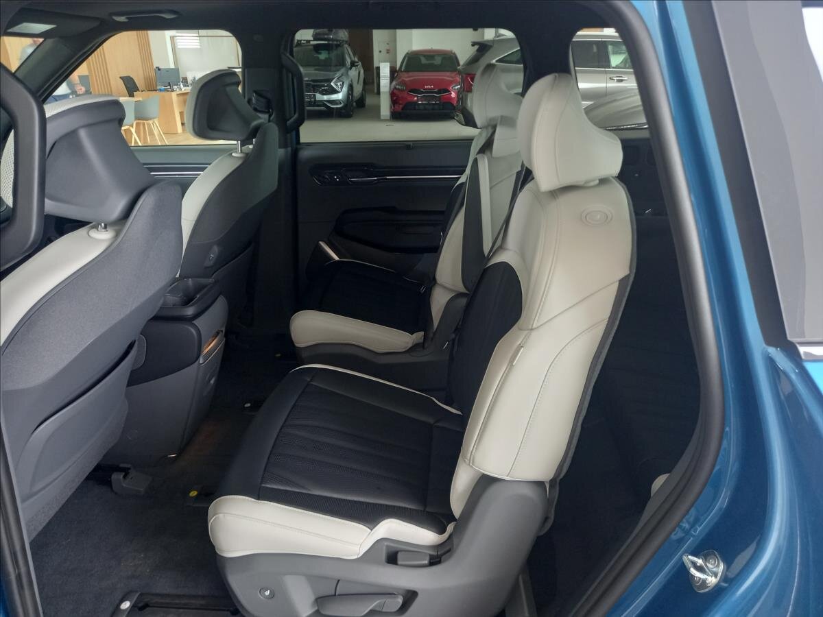 KIA EV9 SUV / Terénní 0,0 282 kw