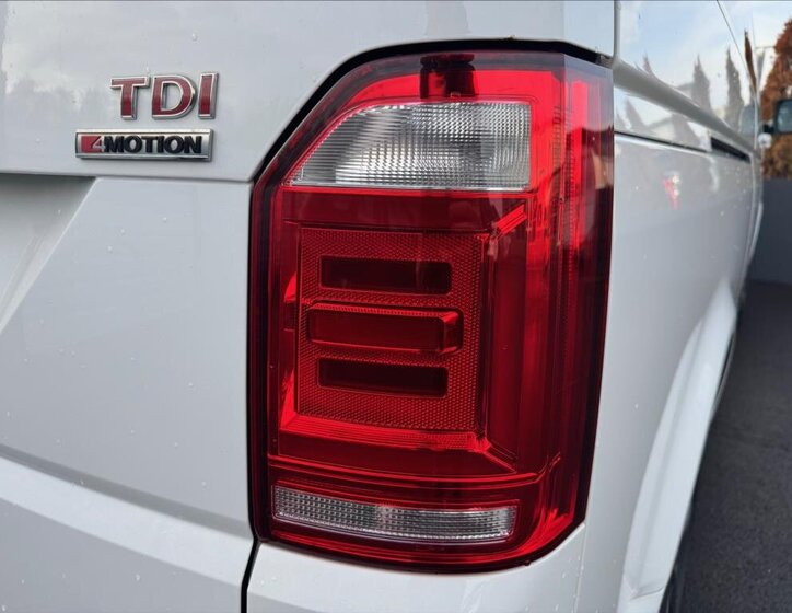 Volkswagen Multivan VAN-Minibus 2,0 l 150 kw