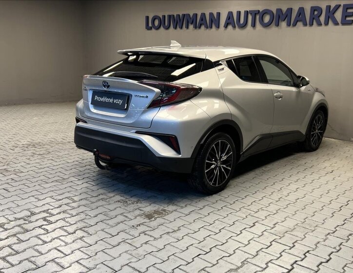 Toyota C-HR Hatchback 1,8 l 72 kw