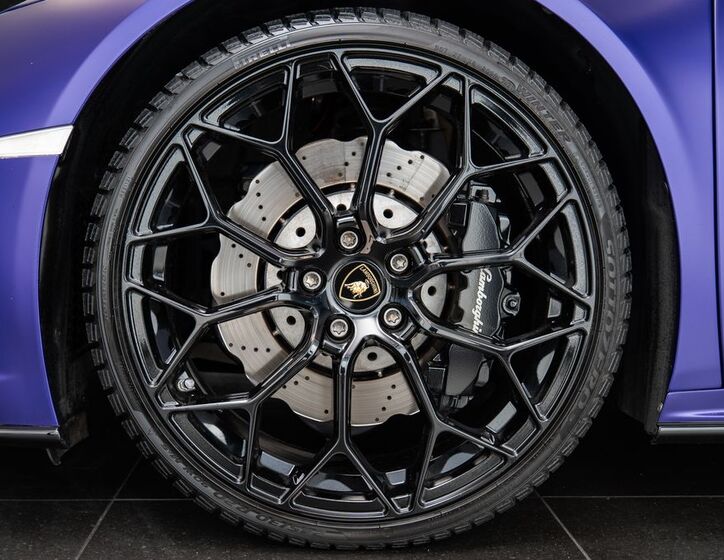 Lamborghini Huracán 18