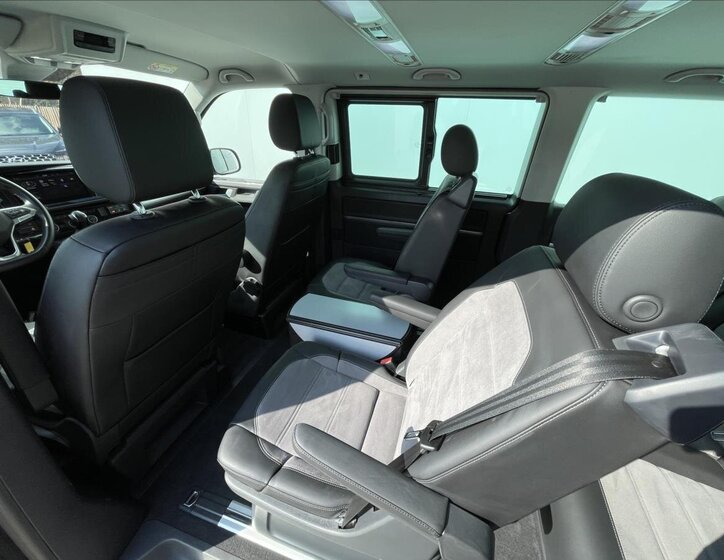 Volkswagen Multivan VAN / Minibus 2,0 l 150 kw