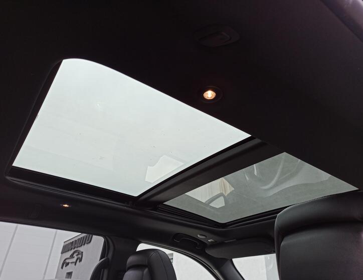 Jeep Grand Cherokee 24