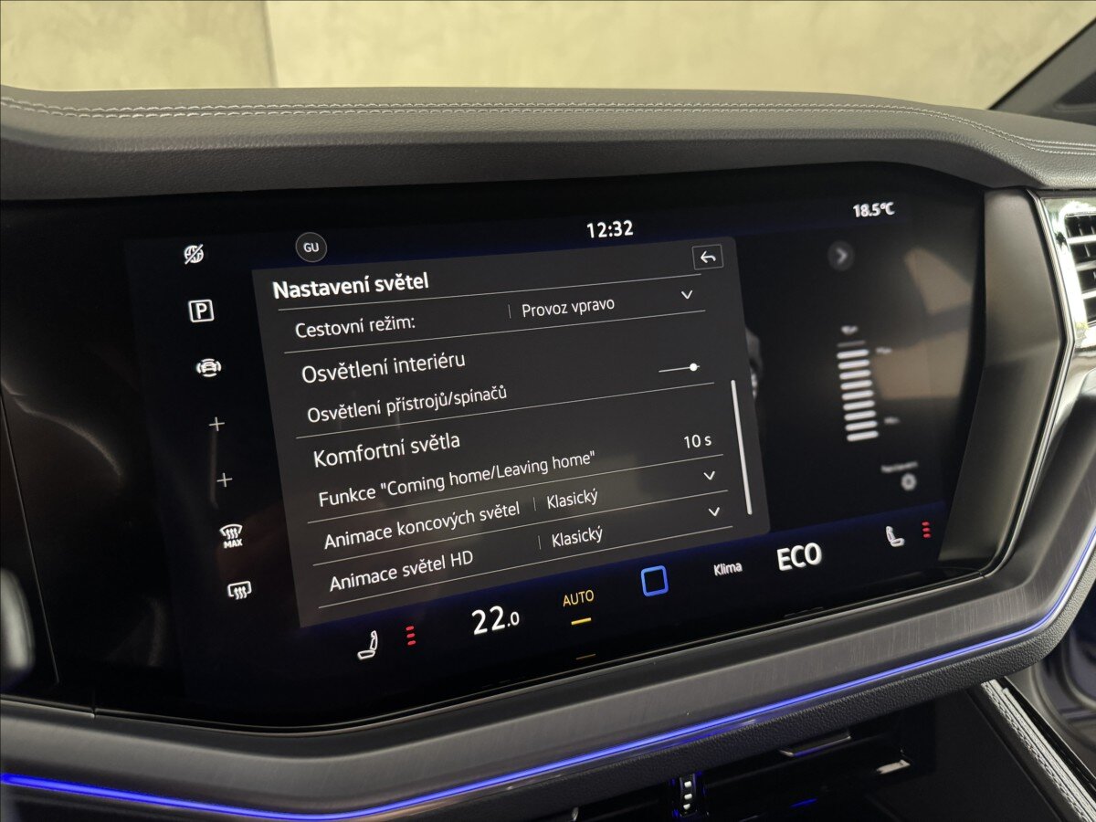 Volkswagen Touareg SUV / Terénní 3,0 l 170 kw