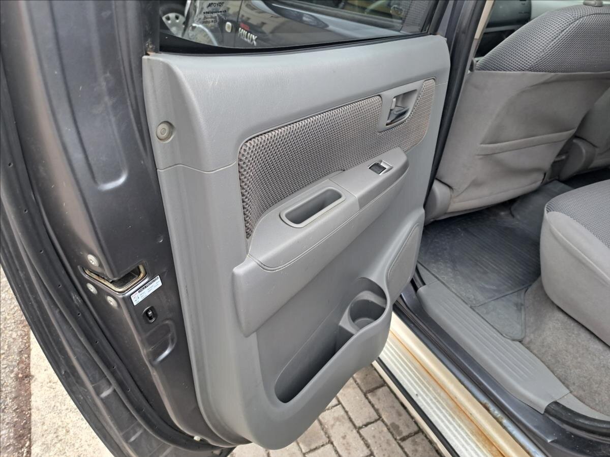 Toyota Hilux Pick-up 2,5 l 106 kw