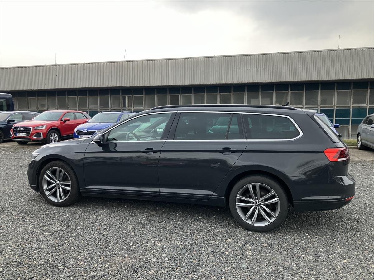 Volkswagen Passat Kombi 2,0 l 110 kw