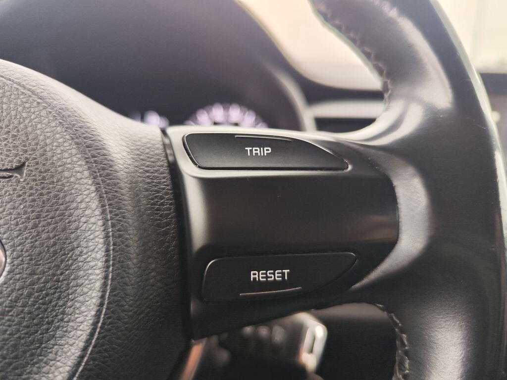 KIA Stonic Hatchback 1,2 l 62 kw