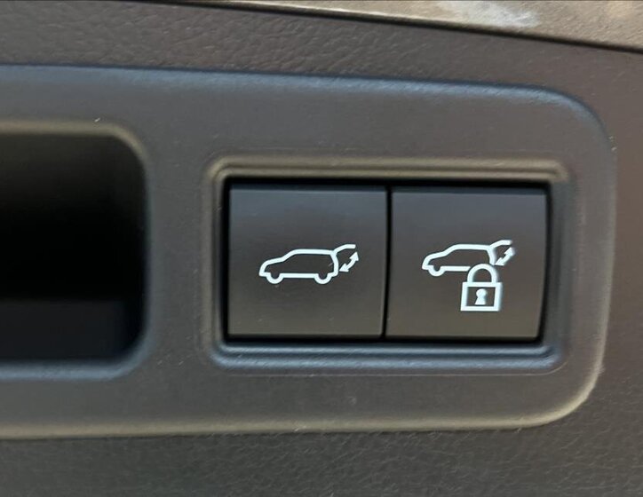 Lexus RX 500h SUV / Terénní 2,4 l 273 kw