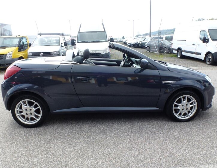 Opel Tigra Kabriolet 1,4 l 66 kw
